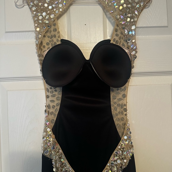 Jovani Backless Evening Gown - Picture 4 of 7